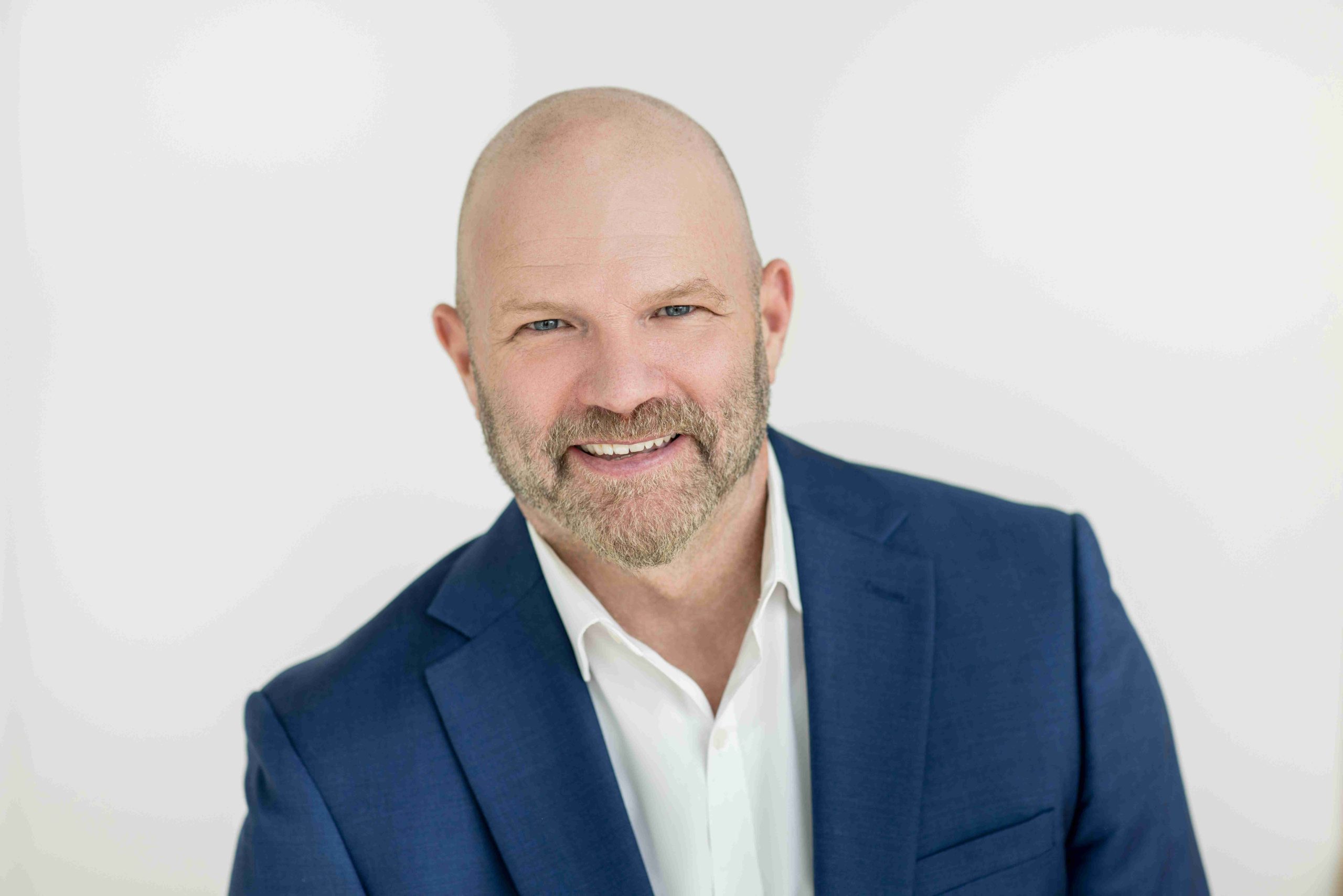 headshot of real estate agent nate pearson