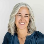 headshot of Kristine Losh real estate agent