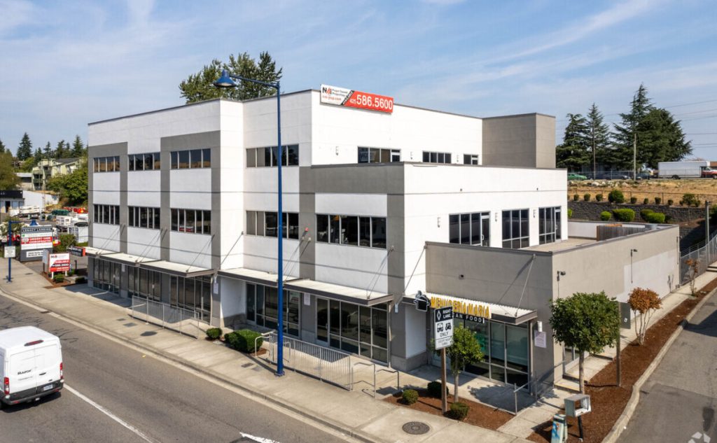 Des Moines office building