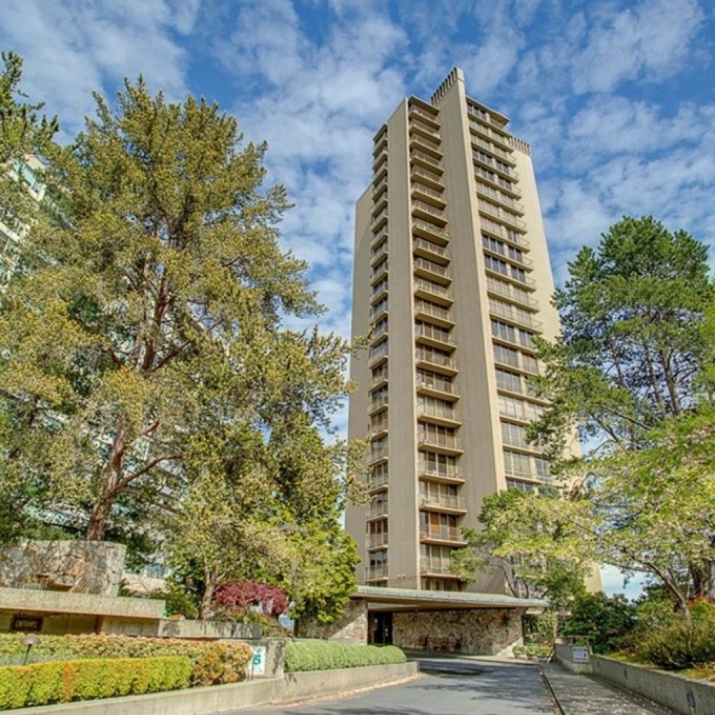 Washington Park Tower